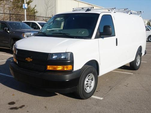 2025 Chevrolet Express 2500 RWD 2500 Regular Wheelbase WT