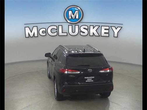 2024 Toyota Corolla Cross LE