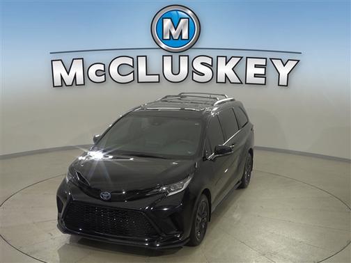 2025 Toyota Sienna XSE 7 Passenger