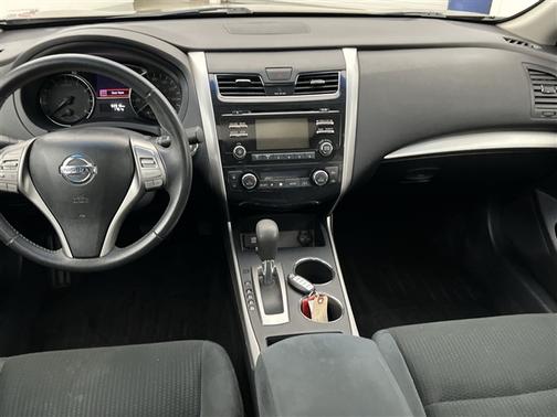 2015 Nissan Altima 2.5 SV