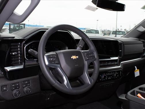 Summit White 2026 Chevrolet Silverado 3500 LT