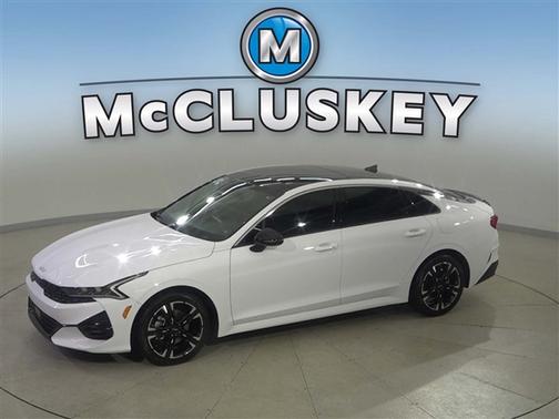 Glacial White Pearl 2024 Kia K5 GT-Line