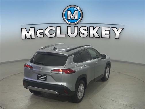 2025 Toyota Corolla Cross LE