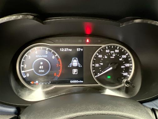 2023 Nissan Versa 1.6 SV