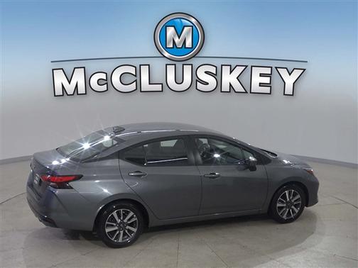 2023 Nissan Versa 1.6 SV