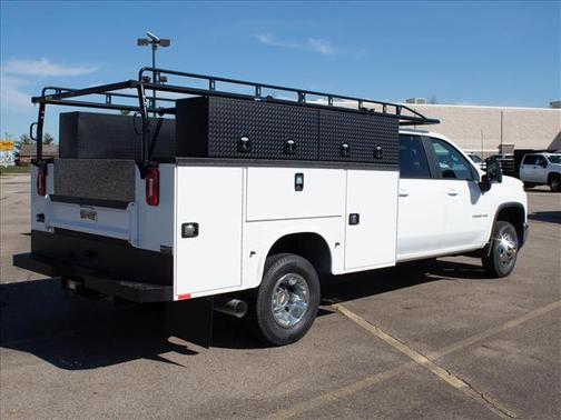 2026 Chevrolet Silverado 3500 LT