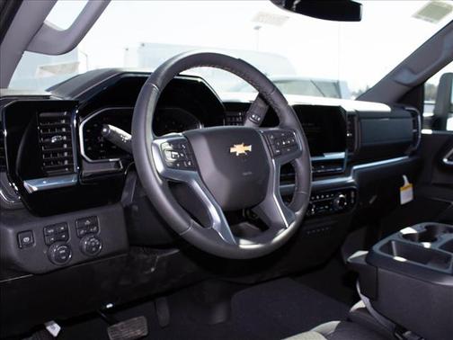 2026 Chevrolet Silverado 3500 LT