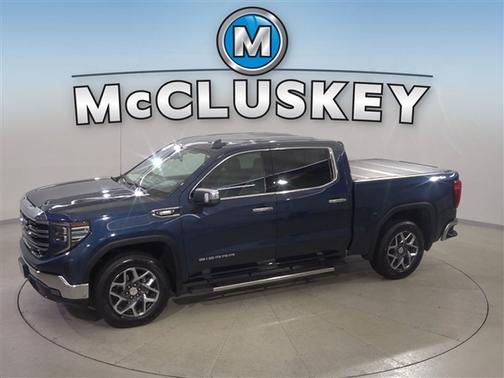 Pacific Blue Metallic 2022 GMC Sierra 1500 SLT