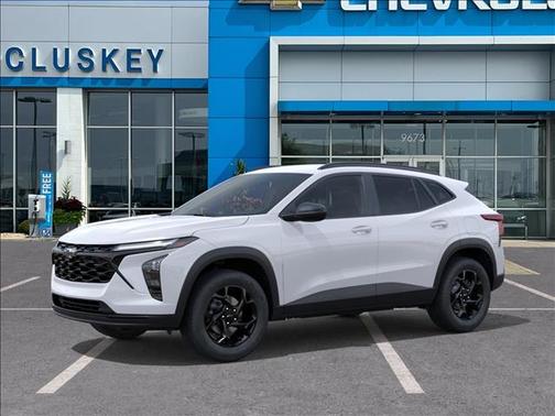 Summit White 2026 Chevrolet Trax LT