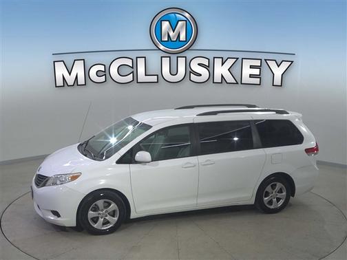 2011 Toyota Sienna LE