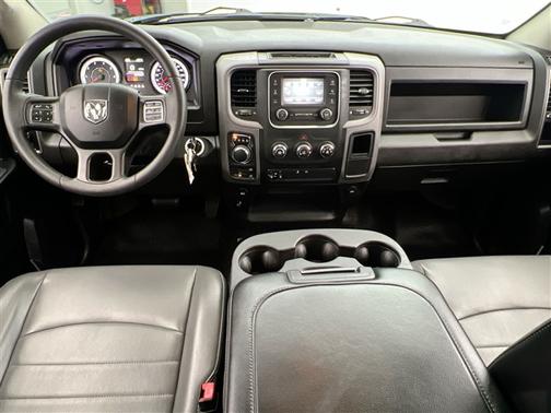 Bright White Clearcoat 2022 RAM 1500 Tradesman