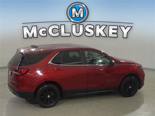 Radiant Red Tintcoat 2023 Chevrolet Equinox 1LT