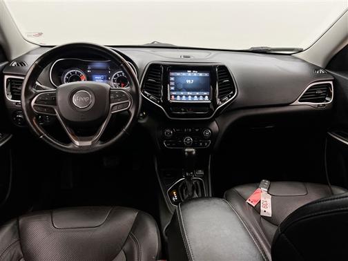 Diamond Black Crystal Pearlcoat 2020 Jeep Cherokee Limited