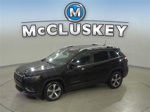 Diamond Black Crystal Pearlcoat 2020 Jeep Cherokee Limited