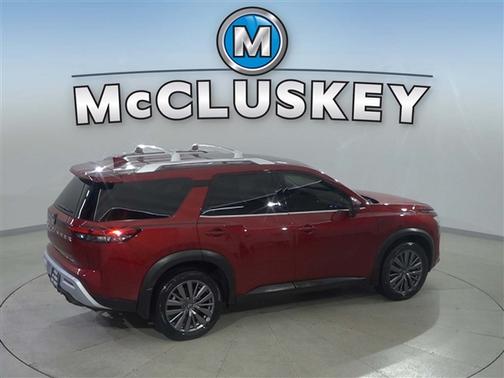 Scarlet Ember Tintcoat 2023 Nissan Pathfinder SL 4WD