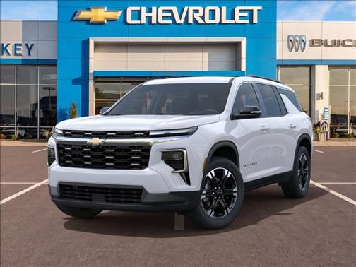 Summit White 2027 Chevrolet Traverse LT