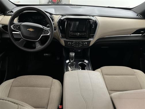 2022 Chevrolet Traverse LS