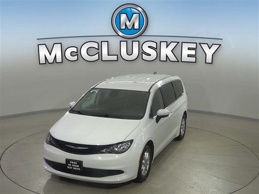 Bright White Clearcoat 2023 Chrysler Voyager LX