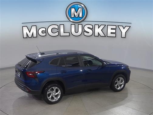 Blue Glow Metallic 2024 Chevrolet Trax LS