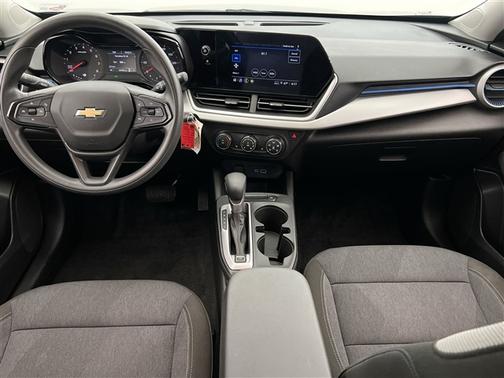 Blue Glow Metallic 2024 Chevrolet Trax LS