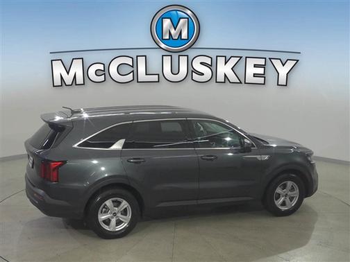 2023 Kia Sorento LX