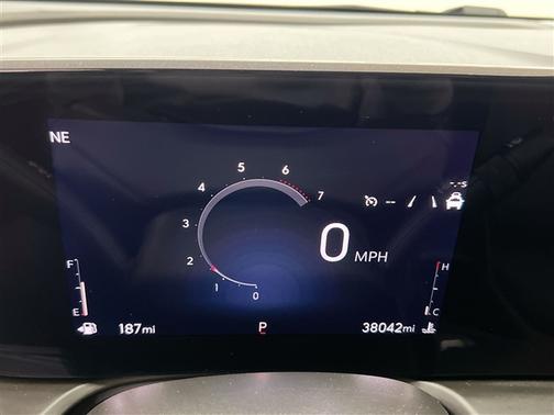 Moonstone Gray Metallic 2024 Buick Encore GX Preferred