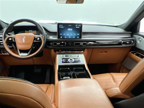 Infinite Black Metallic Clearcoat 2023 Lincoln Aviator Black Label AWD