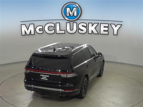 Infinite Black Metallic Clearcoat 2023 Lincoln Aviator Black Label AWD