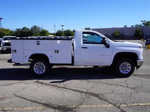 2025 Chevrolet Silverado 3500 WT