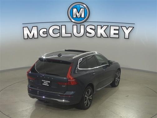 2023 Volvo XC60 B5 Plus Bright Theme