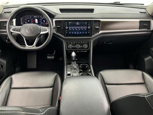 2022 Volkswagen Atlas 3.6L SE w/Technology