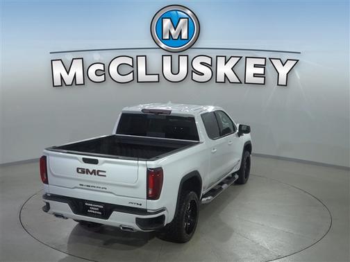 Summit White 2022 GMC Sierra 1500 AT4
