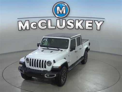 Bright White Clearcoat 2022 Jeep Gladiator Overland