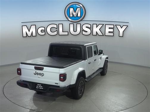 Bright White Clearcoat 2022 Jeep Gladiator Overland