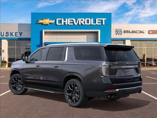 Dark Ash Metallic 2026 Chevrolet Suburban Premier