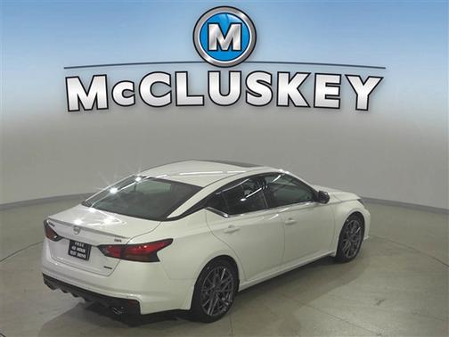 2024 Nissan Altima SR VC-Turbo FWD