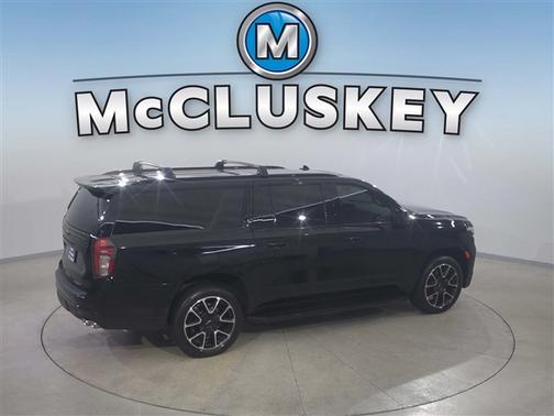 2023 Chevrolet Suburban RST