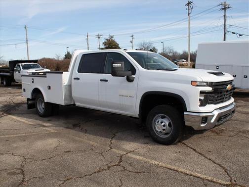 2026 Chevrolet Silverado 3500 WT