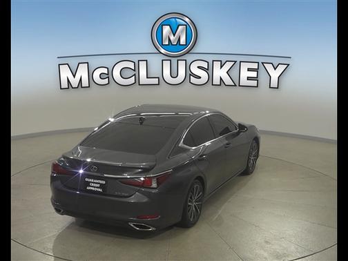 2023 Lexus ES 350 Base