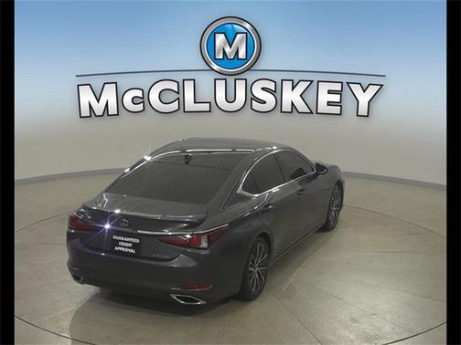 2023 Lexus ES 350 Base