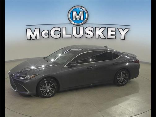 2023 Lexus ES 350 Base