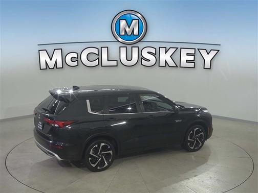 2023 Mitsubishi Outlander PHEV SE S-AWC