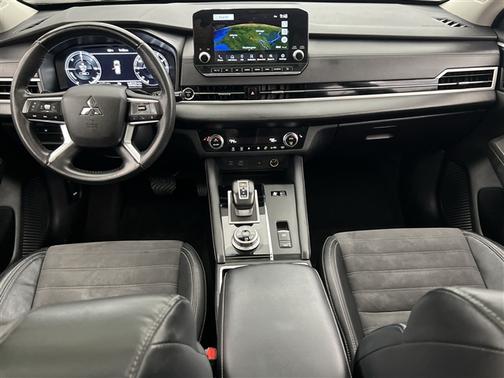 2023 Mitsubishi Outlander PHEV SE S-AWC