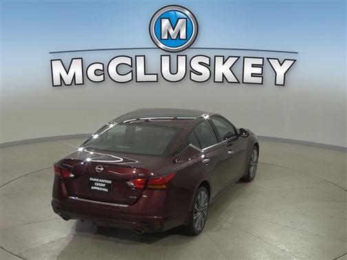 Garnet Pearl Metallic 2023 Nissan Altima 2.5 SL