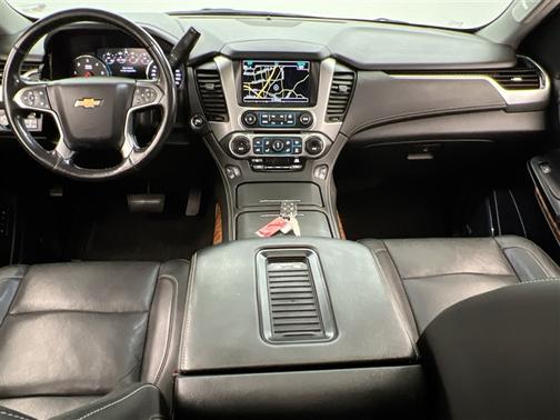 Summit White 2020 Chevrolet Suburban Premier