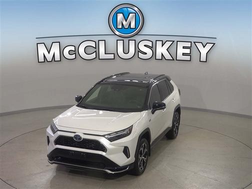 Blizzard Pearl/Midnight Black Metallic 2022 Toyota RAV4 Prime XSE