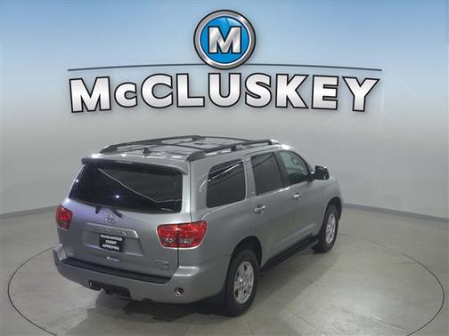 2016 Toyota Sequoia SR5