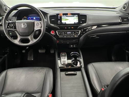 2022 Honda Pilot Touring 8-Passenger