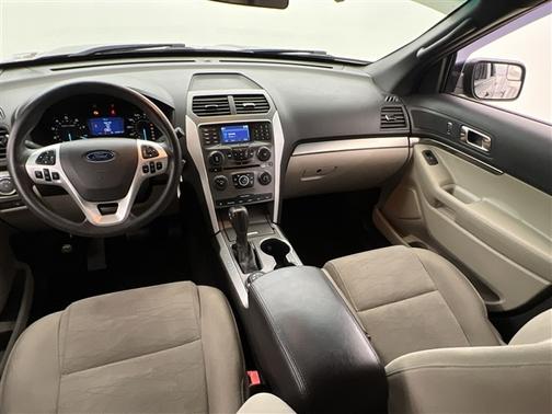 2015 Ford Explorer Base