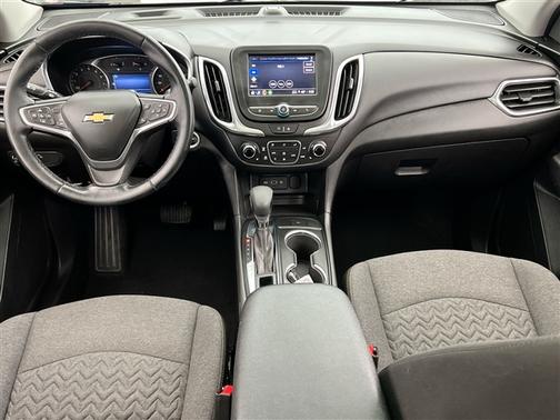 Blue Glow Metallic 2023 Chevrolet Equinox 1LT